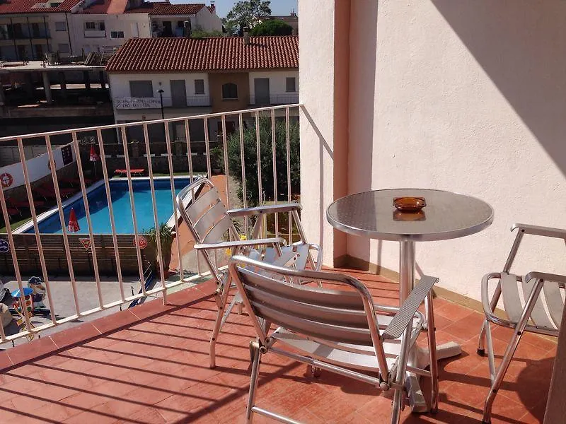 Hotel Coral L'Estartit 2*,